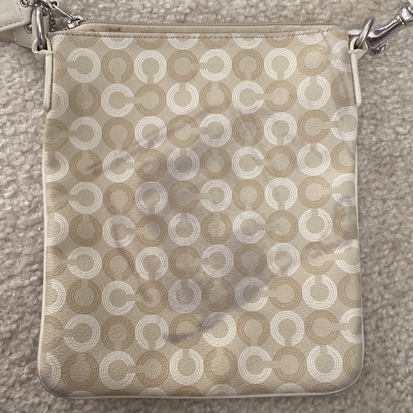 Coach purse - Picture 2 of 3